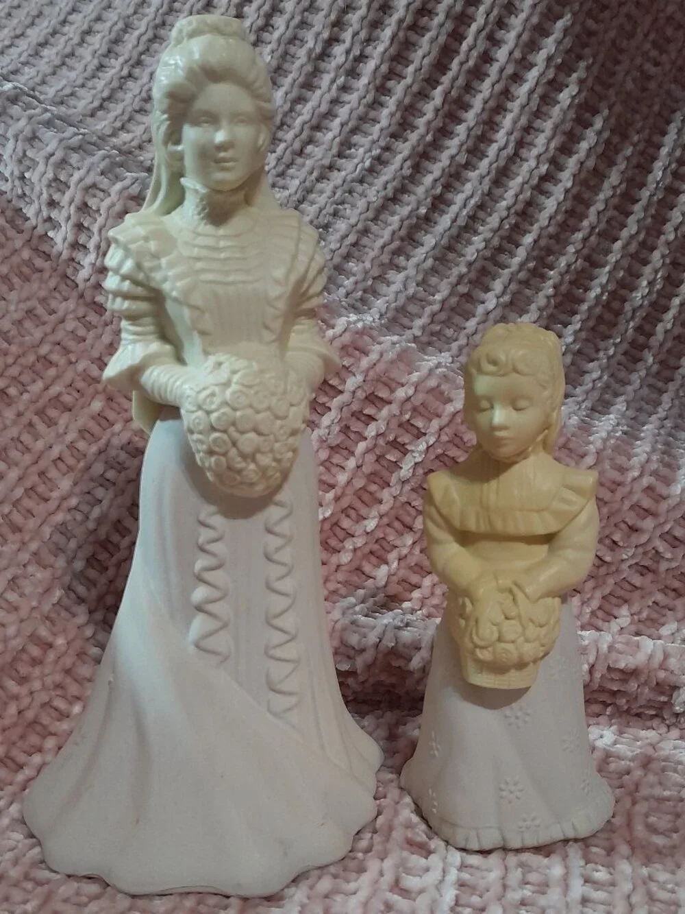 Vintage Avon Decorative Bottles 1970's - Lot of 4